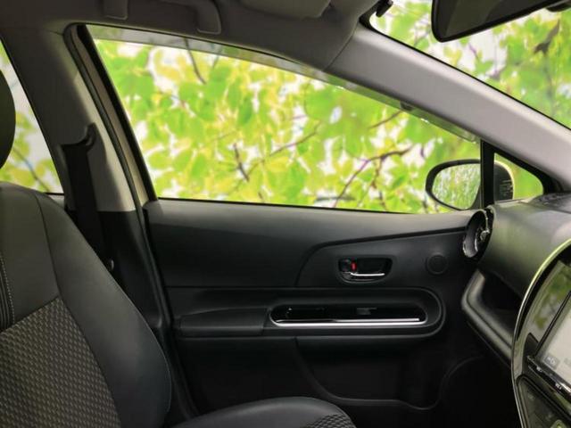 アクア クロスオーバー　新品タイヤ／保証書／純正　９インチ　ＳＤナビ／衝突安全装置／車線逸脱防止支援システム／シート　ハーフレザー／ヘッドランプ　ＬＥＤ／Ｂｌｕｅｔｏｏｔｈ接続／ＥＴＣ／ＥＢＤ付ＡＢＳ／横滑り防止装置（21枚目）