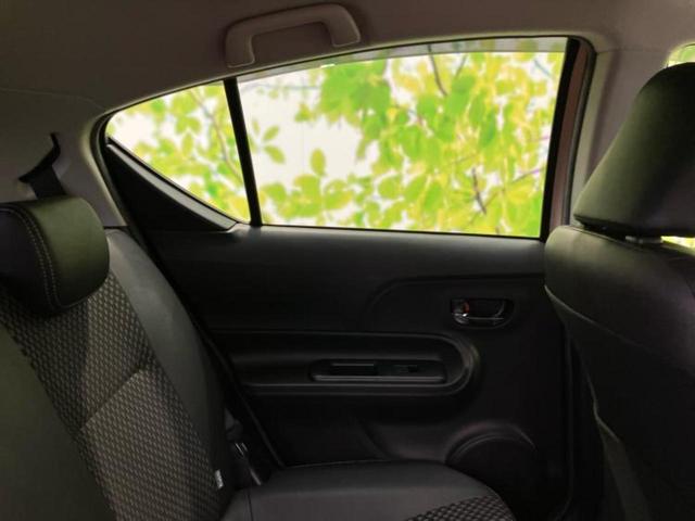 アクア クロスオーバー　新品タイヤ／保証書／純正　９インチ　ＳＤナビ／衝突安全装置／車線逸脱防止支援システム／シート　ハーフレザー／ヘッドランプ　ＬＥＤ／Ｂｌｕｅｔｏｏｔｈ接続／ＥＴＣ／ＥＢＤ付ＡＢＳ／横滑り防止装置（22枚目）