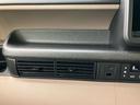 ヒョウジュン２トーン　保証書／ホンダセンシング／電動スライドドア／シートヒーター　前席／車線逸脱防止支援システム／登録済未使用車／ヘッドランプ　ＬＥＤ／ＥＢＤ付ＡＢＳ／横滑り防止装置／アイドリングストップ　禁煙車（24枚目）