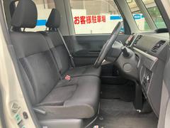ＷＥＣＡＲＳではほぼ毎日新しい在庫車両を入荷しております！お客様のこだわりを叶える１台がきっとＷＥＣＡＲＳにあるはずです！ 5