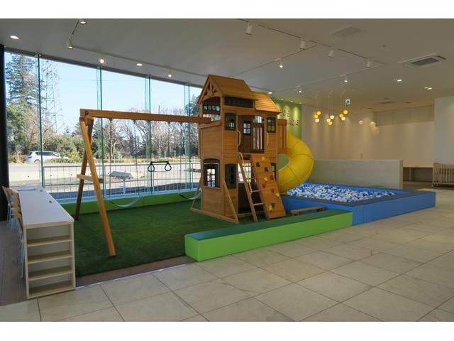 ヴォクシー トヨタ ハイブリッドｚｓ 煌ｉｉ 禁煙車 プリクラッシュ 両側電動スライドドア クルーズコントロール クリアランスソナー ｌｅｄヘッドライト ７人乗り 前席シートヒーター バックカメラ オートマチックハイビーム ｌｅｄフォグライト 栃木県 ハイブリッド