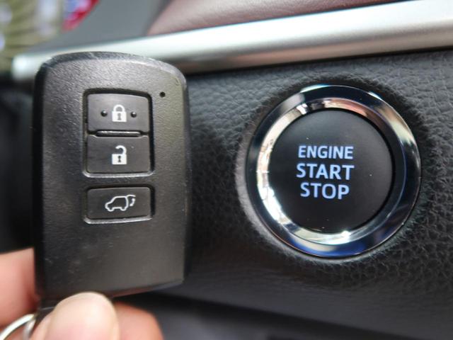 プレミアム サンルーフ 9型BIG-Xナビ クルーズコントロール フルセグ 純正18アルミホイール LEDヘッドライト&LEDフォグ ブラックハーフレザーシート ETC バックカメラ パワーシート スマートキー(46枚目)