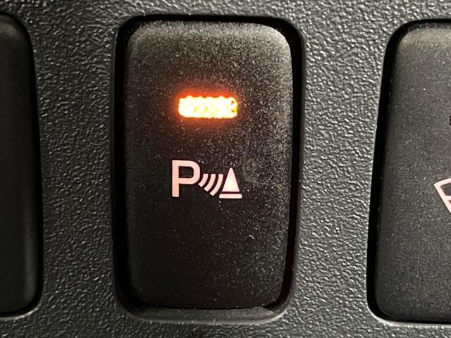 カラーパッケージ 4WD 禁煙車 純正オプション20AW SDナビ 2トーンカラー クルーズコントロール Bluetooth再生 フルセグ 革巻きステアリング ステリングスイッチ リアフォグ ETC シートリフター(7枚目)
