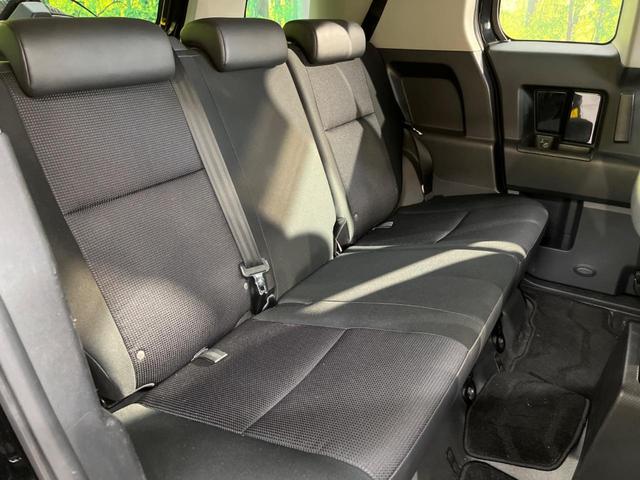 カラーパッケージ 4WD 禁煙車 純正オプション20AW SDナビ 2トーンカラー クルーズコントロール Bluetooth再生 フルセグ 革巻きステアリング ステリングスイッチ リアフォグ ETC シートリフター(11枚目)