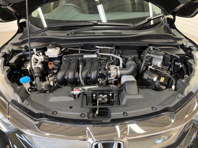 ハイブリッドZ・ホンダセンシング ホンダセンシング アダプティブクルーズコントロール 純正8型ナビ バックカメラ Bluetooth再生 フルセグTV ビルトインETC シートヒーター パドルシフト LEDヘッドライト LEDフォグ(19枚目)