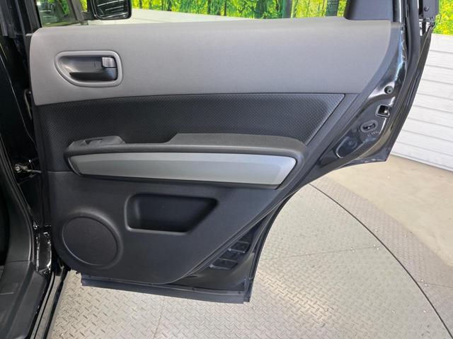 20S 4WD 禁煙車 HDDナビ ETC HIDヘッドライト フォグライト 純正17インチアルミホイール ルーフレール DVD再生 プライバシーガラス(31枚目)