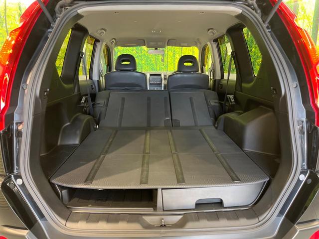 20S 4WD 禁煙車 HDDナビ ETC HIDヘッドライト フォグライト 純正17インチアルミホイール ルーフレール DVD再生 プライバシーガラス(33枚目)