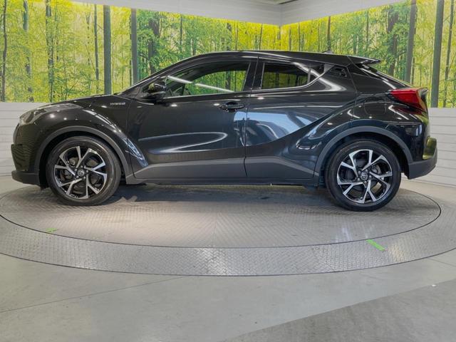 Ｃ－ＨＲ Ｇ　ハイブリッド　禁煙車　トヨタセーフティセンス　レーダークルーズコントロール　レーンキープアシスト　クリアランスソナー　純正９型ナビ　Ｂｌｕｅｔｏｏｔｈ　バックカメラ　ＥＴＣ　シートヒーター（23枚目）