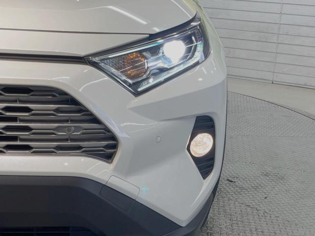 ＲＡＶ４ ハイブリッドＧ　ハイブリッド　４ＷＤ　セーフティセンス　Ｐｉｏｎｅｅｒ製ナビ　レーダークルーズ　バックカメラ　ＥＴＣ　Ｂｌｕｅｔｏｏｔｈ　ＡｐｐｌｅＣａｒＰｌａｙ　シートヒーター　パワーバックドア　パワーシート（13枚目）