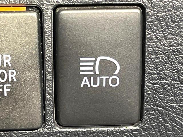 アルファード ２．５Ｓ　Ｃパッケージ　ムーンルーフ　モデリスタフルエアロ　両側電動スライドドア　１１型ナビ　バックカメラ　１２．８型後席モニター　ＡＣ１００Ｖ充電　３眼ＬＥＤヘッドランプセット　応急用タイヤ　衝突軽減　セーフティセンス（46枚目）
