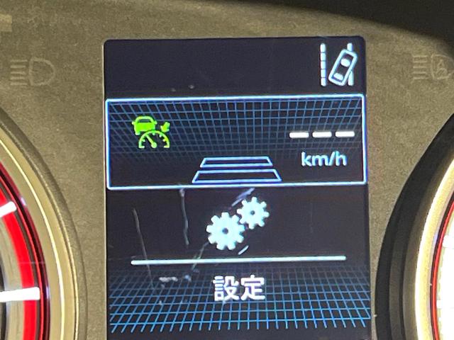 デリカＤ：５ Ｐ　サイドステップレス　ナビ取付パッケージ　ディーゼル　ターボ　４ＷＤ　両側電動スライドドア　ｅ－アシスト　全周囲カメラ　寒冷地仕様　禁煙車　パワーバックドア　シートヒーター　レーンキープ　スマートキー（4枚目）
