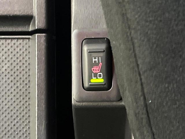 デリカＤ：５ Ｐ　サイドステップレス　ナビ取付パッケージ　ディーゼル　ターボ　４ＷＤ　両側電動スライドドア　ｅ－アシスト　全周囲カメラ　寒冷地仕様　禁煙車　パワーバックドア　シートヒーター　レーンキープ　スマートキー（7枚目）