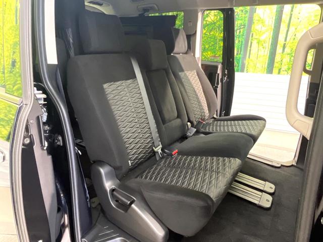 デリカＤ：５ Ｐ　サイドステップレス　ナビ取付パッケージ　ディーゼル　ターボ　４ＷＤ　両側電動スライドドア　ｅ－アシスト　全周囲カメラ　寒冷地仕様　禁煙車　パワーバックドア　シートヒーター　レーンキープ　スマートキー（9枚目）