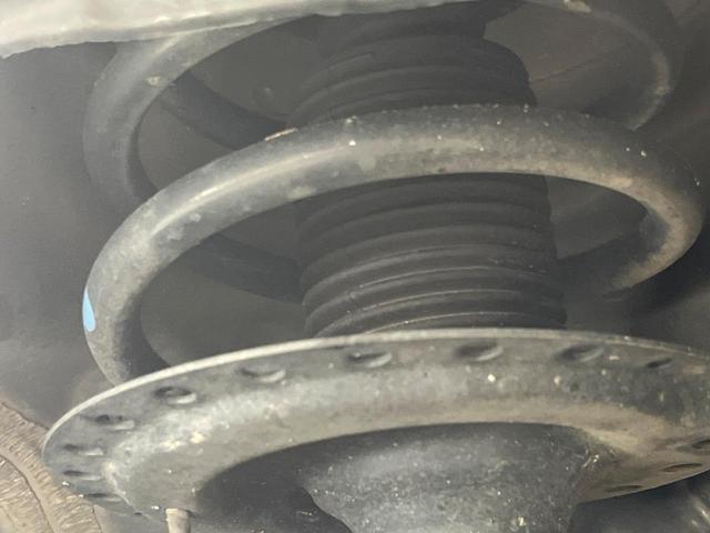デリカＤ：５ Ｐ　サイドステップレス　ナビ取付パッケージ　ディーゼル　ターボ　４ＷＤ　両側電動スライドドア　ｅ－アシスト　全周囲カメラ　寒冷地仕様　禁煙車　パワーバックドア　シートヒーター　レーンキープ　スマートキー（21枚目）