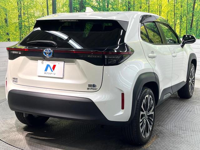 ヤリスクロス ハイブリッドZ 4WD 純正8型ナビ パノラミックビューモニター ブラインドスポットモニター シートカバー レーダークルーズ 寒冷地仕様 禁煙車 パワーバックドア パワーシート コーナーセンサー シートヒーター(17枚目)