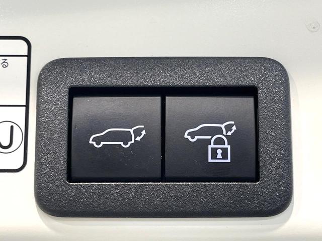 ヤリスクロス ハイブリッドZ 4WD 純正8型ナビ パノラミックビューモニター ブラインドスポットモニター シートカバー レーダークルーズ 寒冷地仕様 禁煙車 パワーバックドア パワーシート コーナーセンサー シートヒーター(34枚目)