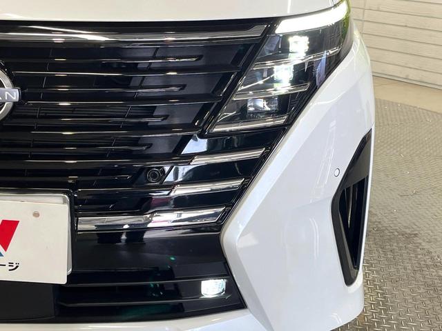 セレナ ハイウェイスターV 4WD 両側電動スライドドア 純正ナビ 後席モニター インテリジェントアラウンドビューモニター エマージェンシーブレーキ レーダークルーズ 禁煙車 シートヒーター ドラレコ コーナーセンサー(13枚目)