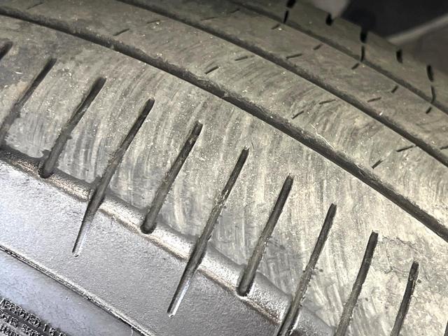 セレナ ハイウェイスターV 4WD 両側電動スライドドア 純正ナビ 後席モニター インテリジェントアラウンドビューモニター エマージェンシーブレーキ レーダークルーズ 禁煙車 シートヒーター ドラレコ コーナーセンサー(22枚目)