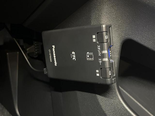 ライズ X SDナビ バックカメラ ナビレディパッケージ スマートアシスト ドラレコ 禁煙車 コーナーセンサー レーンキープ スマートキー LEDヘッド ETC 誤発進抑制機能 先行車発進お知らせ機能(7枚目)