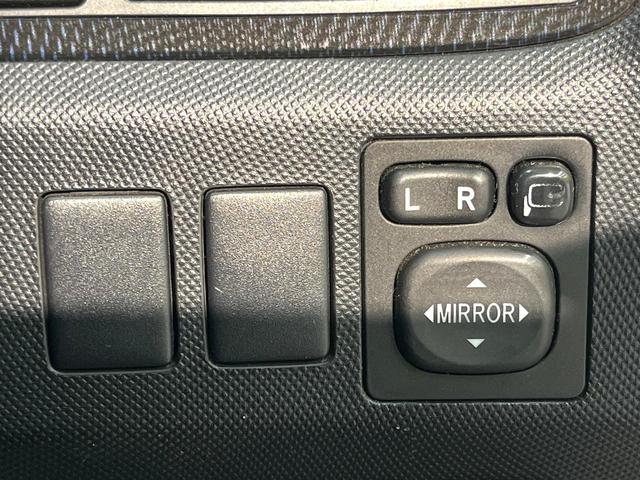 エスティマ アエラス　両側電動スライド　純正８型ナビ　バックカメラ　ドラレコ　スマートキー　ＨＩＤヘッド　クルコン　オートライト　オートエアコン　Ｂｌｕｅｔｏｏｔｈ再生　ＣＤ／ＤＶＤ再生　フルセグ　革巻きステアリング（41枚目）