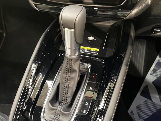 ヴェゼル e:HEV Z・PLaYパッケージ 登録済未使用車 パノラマルーフ 純正9型ナビ マルチビューカメラ アダプティブクルーズ シートヒーター ハーフレザーシート ハンズフリーパワーバックドア コーナーセンサー レーンキープ LEDヘッド(49枚目)