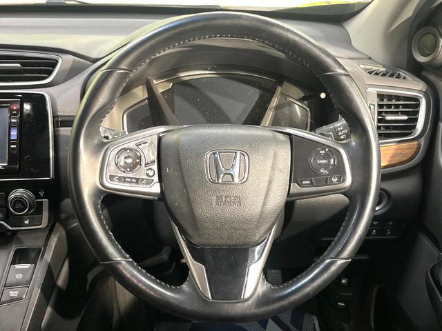 ＣＲ－Ｖハイブリッド ＥＸ・マスターピース　パノラミックサンルーフ　ホンダセンシング　アダプティブクルーズコントロール　純正ナビ　バックカメラ　禁煙車　寒冷地仕様　ハンズフリーパワーバックドア　パワーシート　シートヒーター　ドラレコ　本革シート（11枚目）