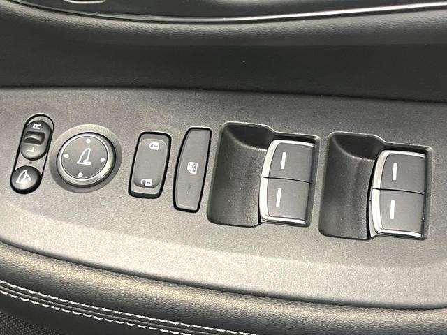 ＺＲ－Ｖ ｅ：ＨＥＶ　Ｚ特別仕様車ブラックスタイル　純正９型ナビ　マルチビューカメラシステム　ホンダセンシング　アダプティブクルーズ　ＢＯＳＥサウンドシステム　禁煙車　寒冷地仕様　パワーバックドア　本革シート　全席シートヒーター　パワーシート（32枚目）