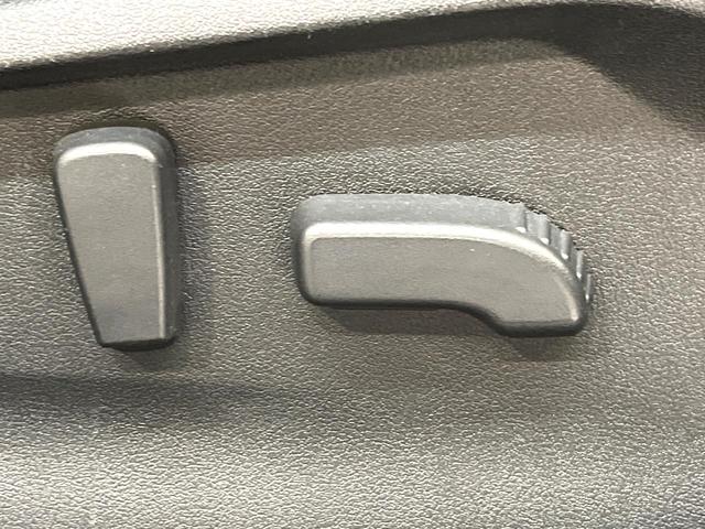 フォレスター Ｘ－ブレイク　４ＷＤ　純正ナビ　バック・サイド・フロントカメラ　　アイサイトセーフティプラス　レーダークルーズ　パワーシートセット　寒冷地仕様　パワーバックドア　禁煙車　パワーシート　デジタルインナーミラー（4枚目）