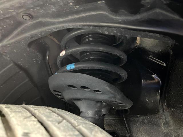 フォレスター Ｘ－ブレイク　４ＷＤ　純正ナビ　バック・サイド・フロントカメラ　　アイサイトセーフティプラス　レーダークルーズ　パワーシートセット　寒冷地仕様　パワーバックドア　禁煙車　パワーシート　デジタルインナーミラー（20枚目）