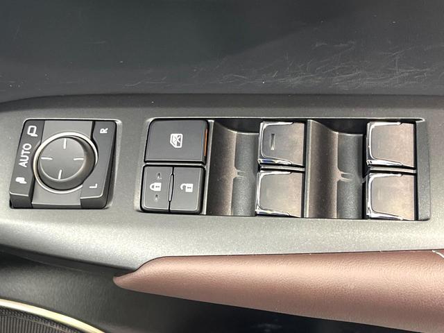 NX NX300h バージョンL サンルーフ 純正10型ナビ バックカメラ ブラインドスポットモニター カラーヘッドアップディスプレイ セーフティシステムプラス レーダークルーズ 禁煙車 ハンズフリーパワーバックドア 本革シート(35枚目)