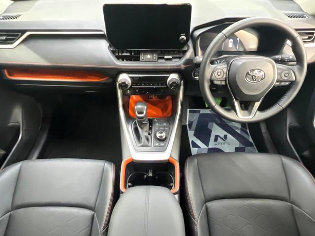 RAV4 アドベンチャー 4WD 純正10.5型ナビ バックカメラ 寒冷地仕様 トヨタセーフティセンス レーダークルーズ 禁煙車 合皮シート シートエアコン ヒーター 運転席パワーシート ドラレコ レーンキープ スマートキー(2枚目)