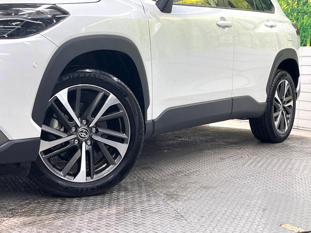 カローラクロス ハイブリッド　Ｚ　純正１０．５型ナビ　パノラミックビューモニター　トヨタチームメイト　セーフティセンス　レーダークルーズ　禁煙車　ハンズフリーパワーバックドア　シートヒーター　パワーシート　ドラレコ　レーンキープ（13枚目）