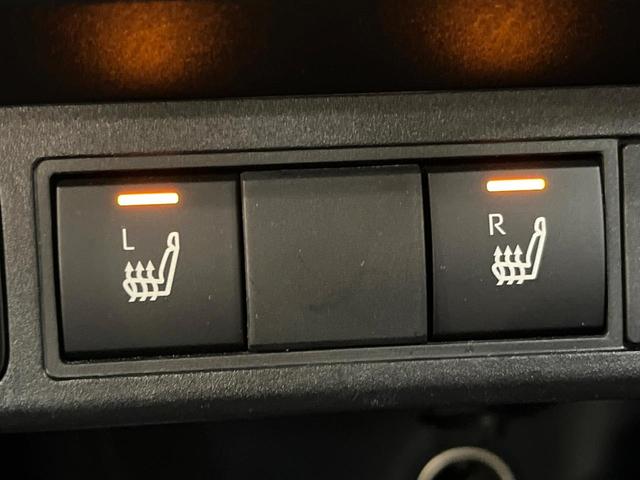 ヤリスクロス Ｚ　純正８型ナビ　パノラミックビューモニター　２トーンカラー　デイスプレイオーディオプラス　トヨタセーフティセンス　レーダークルーズ　禁煙車　ハーフレザーシート　シートヒーター　パワーシート　ドラレコ（7枚目）