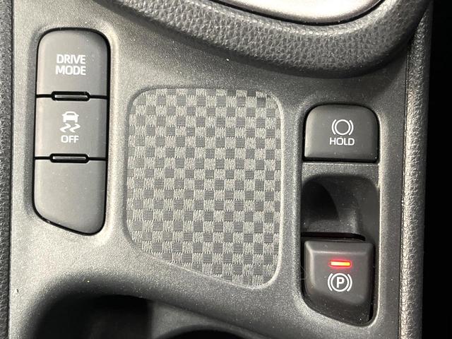 ヤリスクロス Ｚ　純正８型ナビ　パノラミックビューモニター　２トーンカラー　デイスプレイオーディオプラス　トヨタセーフティセンス　レーダークルーズ　禁煙車　ハーフレザーシート　シートヒーター　パワーシート　ドラレコ（54枚目）