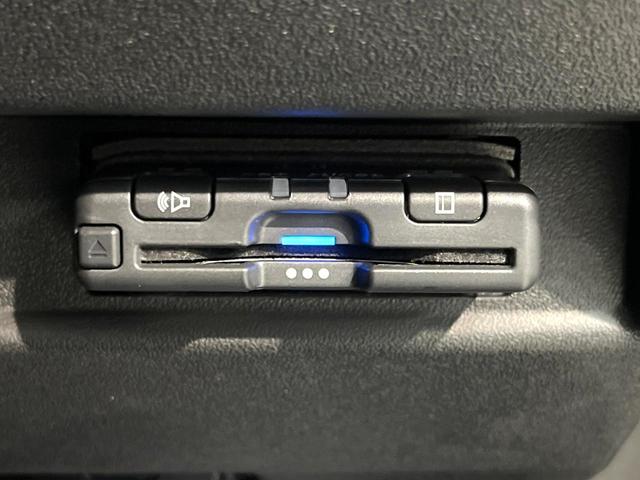 ジムニー XG 4WD MT 寒冷地仕様 デュアルブレーキサポート 禁煙車 シートヒーター ドラレコ ETC 車線逸脱警報 誤発信抑制機能 先行車発進お知らせ機能 オートライト 革巻ステアリング(6枚目)