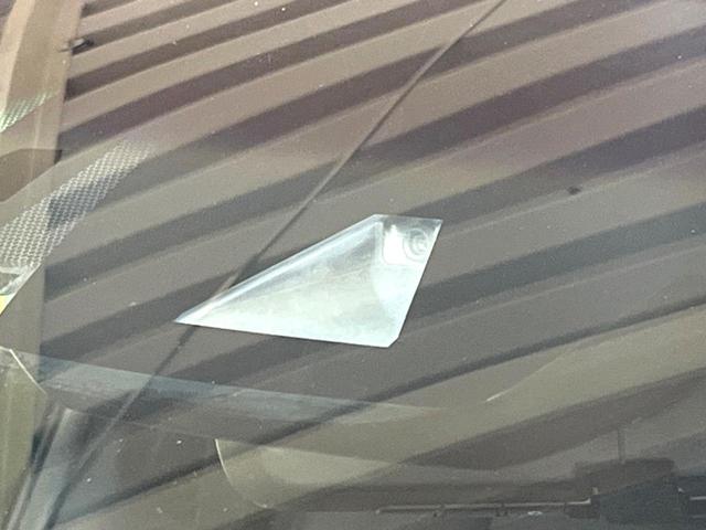 ハリアーハイブリッド G バックカメラ ブラインドスポットモニター トヨタセーフティセンス レーダークルーズ 禁煙車 パワーバックドア ハーフレザーシート パワーシート ドラレコ レーンキープ スマートキー LEDヘッド(5枚目)