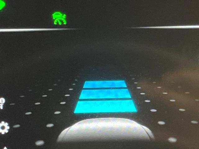 ハリアーハイブリッド G バックカメラ ブラインドスポットモニター トヨタセーフティセンス レーダークルーズ 禁煙車 パワーバックドア ハーフレザーシート パワーシート ドラレコ レーンキープ スマートキー LEDヘッド(45枚目)