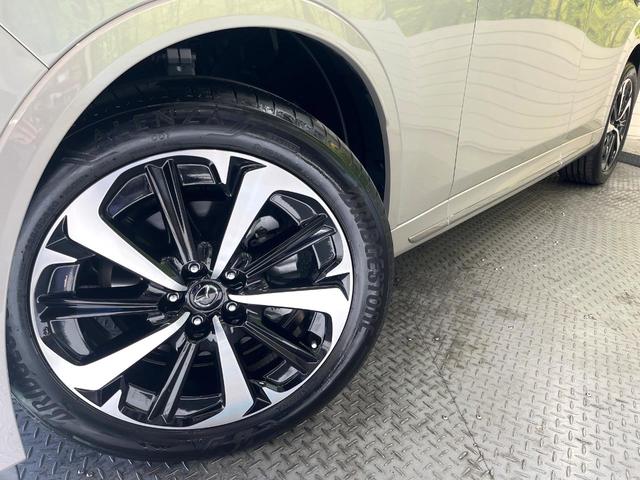 ＣＸ－６０ ＸＤ－ハイブリッド　エクスクルーシブモダン　４ＷＤ　ディーゼル　純正１２型ナビ　３６０度ビューモニター　ドライバーパーソナライゼーションシステムパッケージ　寒冷地仕様　スマートブレーキサポート　レーダークルーズ　禁煙車　パワーバックドア（13枚目）