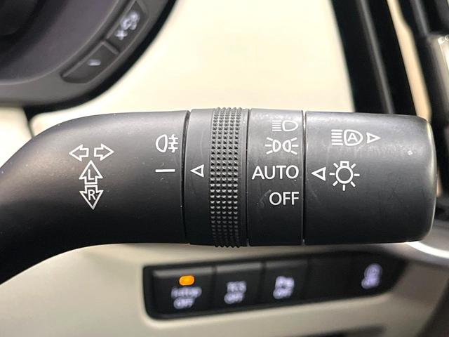 ＣＸ－６０ ＸＤ－ハイブリッド　エクスクルーシブモダン　４ＷＤ　ディーゼル　純正１２型ナビ　３６０度ビューモニター　ドライバーパーソナライゼーションシステムパッケージ　寒冷地仕様　スマートブレーキサポート　レーダークルーズ　禁煙車　パワーバックドア（41枚目）