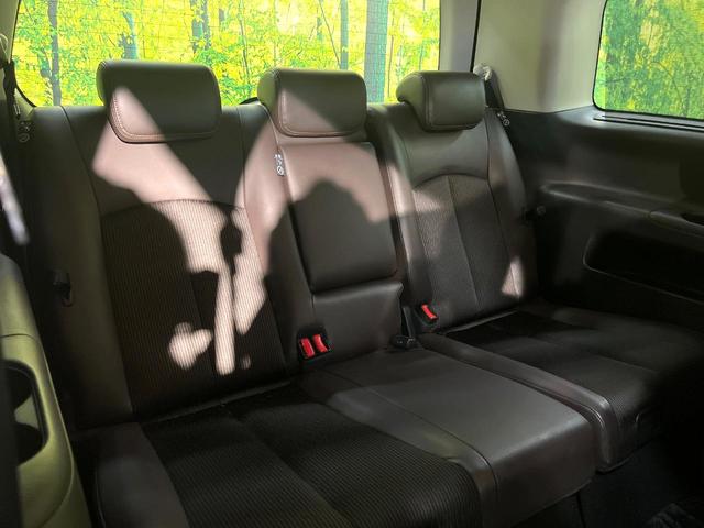 エルグランド ２５０ハイウェイスターＳ　アーバンクロム　両側電動スライドドア　純正８型ナビ　３６０度セーフティアシスト　インテリジェントクルーズコントロール　アラウンドビューモニタ－　禁煙車　寒冷地仕様　ハーフレザー　ドラレコ　クリアランスソナー（10枚目）