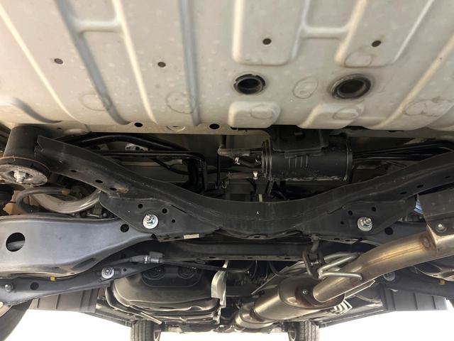 エルグランド ２５０ハイウェイスターＳ　アーバンクロム　両側電動スライドドア　純正８型ナビ　３６０度セーフティアシスト　インテリジェントクルーズコントロール　アラウンドビューモニタ－　禁煙車　寒冷地仕様　ハーフレザー　ドラレコ　クリアランスソナー（20枚目）