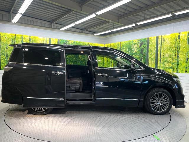 エルグランド ２５０ハイウェイスターＳ　アーバンクロム　両側電動スライドドア　純正８型ナビ　３６０度セーフティアシスト　インテリジェントクルーズコントロール　アラウンドビューモニタ－　禁煙車　寒冷地仕様　ハーフレザー　ドラレコ　クリアランスソナー（31枚目）