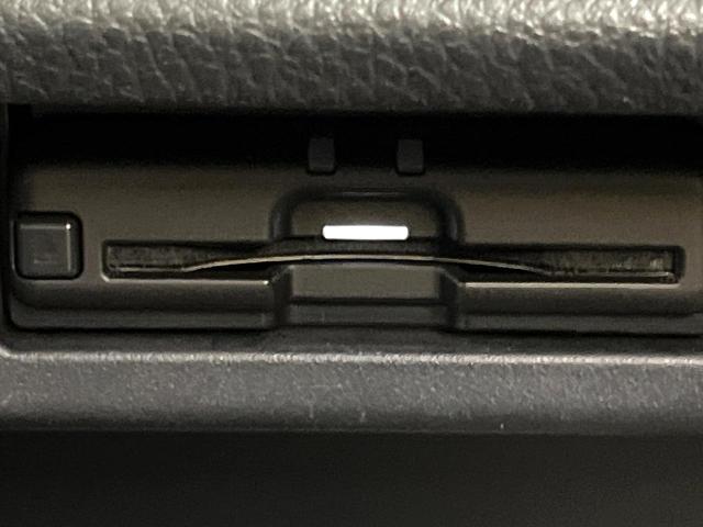 エルグランド ２５０ハイウェイスターＳ　アーバンクロム　両側電動スライドドア　純正８型ナビ　３６０度セーフティアシスト　インテリジェントクルーズコントロール　アラウンドビューモニタ－　禁煙車　寒冷地仕様　ハーフレザー　ドラレコ　クリアランスソナー（53枚目）