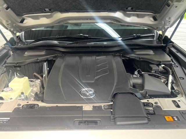 ＣＸ－６０ ２５Ｓ　Ｓパッケージ　純正１０型ナビ　３６０度ビューモニター　セーフティ／シースルービューパッケージ　スマートブレーキサポート　レーダークルーズ　寒冷地仕様　禁煙車　シートヒーター　パワーシート　レーンキープ　スマートキー（18枚目）