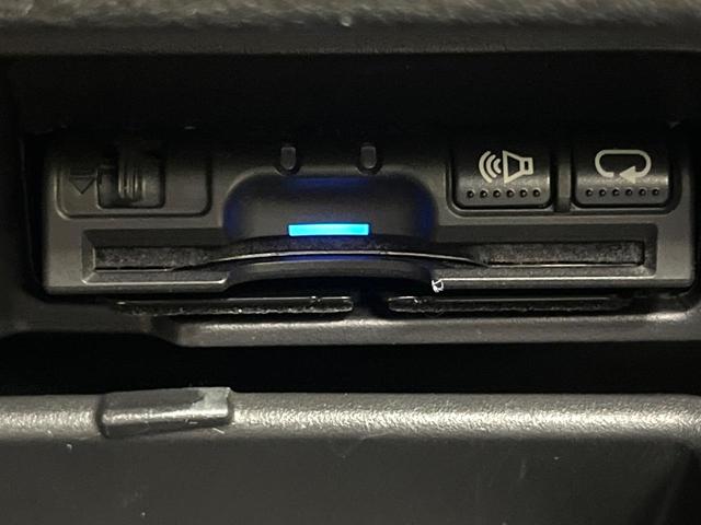 セレナ ハイウェイスター 両側電動スライドドア エマージェンシーブレーキ 禁煙車 SDナビ バックカメラ スマートキー LEDヘッド ETC クルーズコントロール 車線逸脱警報 オートライト 純正16インチアルミホイール(7枚目)