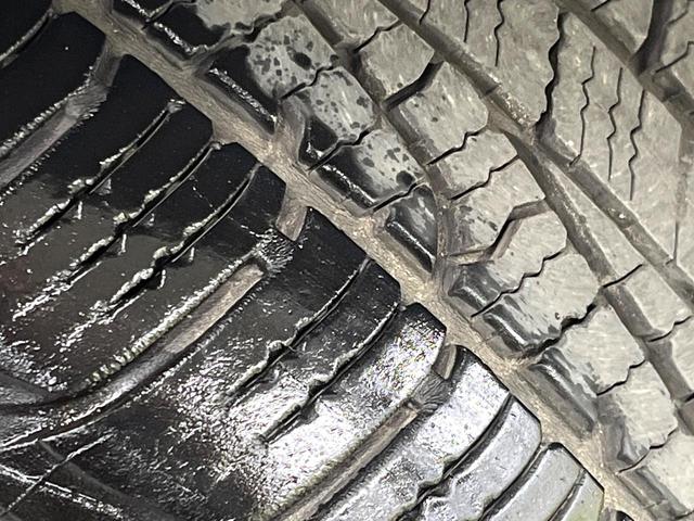 セレナ ハイウェイスター 両側電動スライドドア エマージェンシーブレーキ 禁煙車 SDナビ バックカメラ スマートキー LEDヘッド ETC クルーズコントロール 車線逸脱警報 オートライト 純正16インチアルミホイール(32枚目)