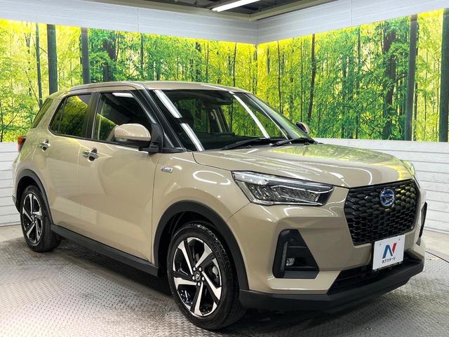 ロッキー プレミアムG HEV 9型ディスプレイオーディオ バックカメラ スマートアシスト レーダークルーズ 禁煙車 ハーフレザーシート シートヒーター コーナーセンサー レーンキープ スマートキー LEDヘッド オートライト(16枚目)