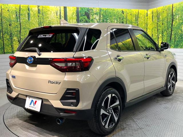 ロッキー プレミアムG HEV 9型ディスプレイオーディオ バックカメラ スマートアシスト レーダークルーズ 禁煙車 ハーフレザーシート シートヒーター コーナーセンサー レーンキープ スマートキー LEDヘッド オートライト(17枚目)