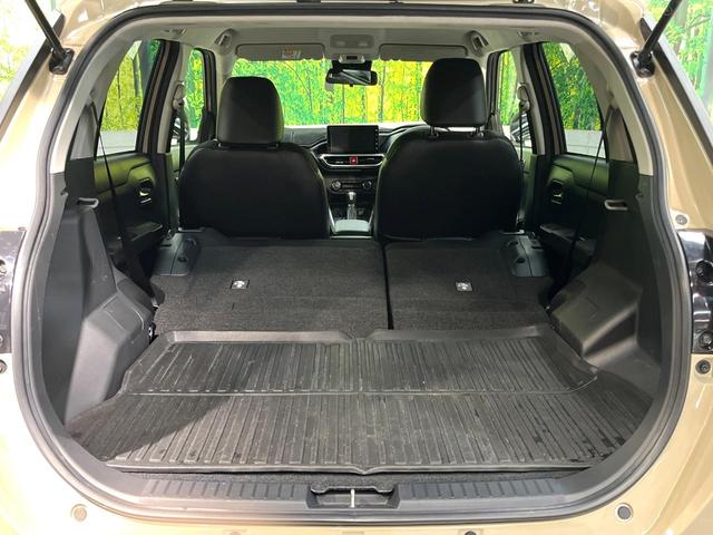 ロッキー プレミアムG HEV 9型ディスプレイオーディオ バックカメラ スマートアシスト レーダークルーズ 禁煙車 ハーフレザーシート シートヒーター コーナーセンサー レーンキープ スマートキー LEDヘッド オートライト(37枚目)