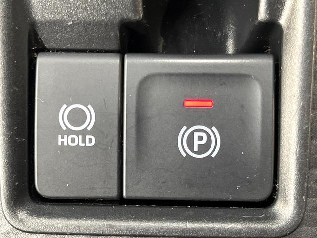 ロッキー プレミアムG HEV 9型ディスプレイオーディオ バックカメラ スマートアシスト レーダークルーズ 禁煙車 ハーフレザーシート シートヒーター コーナーセンサー レーンキープ スマートキー LEDヘッド オートライト(39枚目)